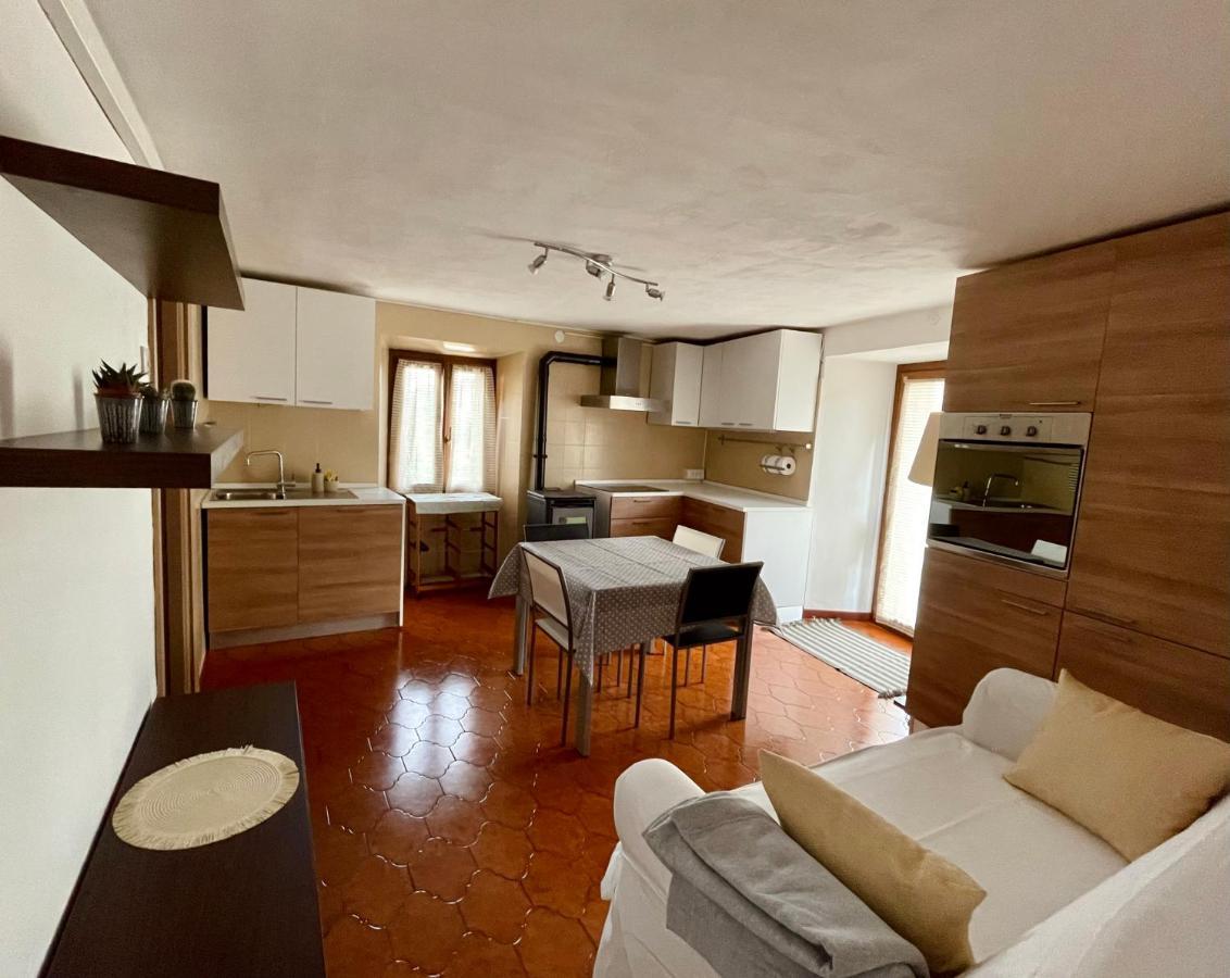 Ferienwohnung Maison Merlot Aosta Exterior foto
